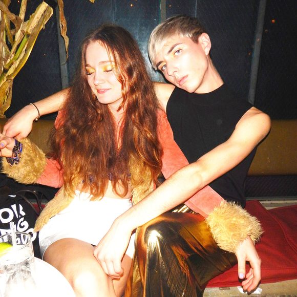 Meet your Posher, Hannah - Picture 1 of 1